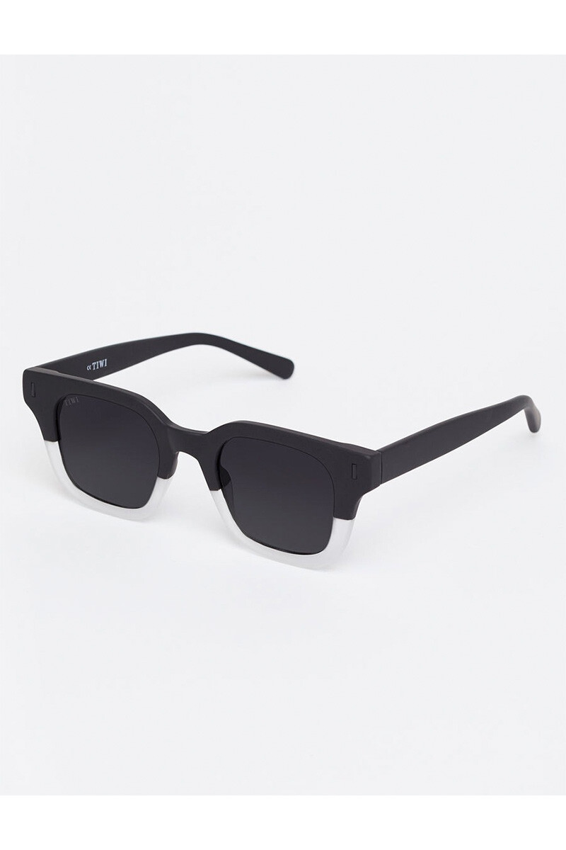 Lentes Tiwi Lio Bicolor Rubber Black-ice With Smoke Gradient Lenses
