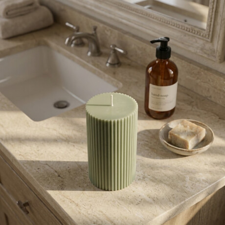 Vela aromática decorativa purity lab 15cm RHUBARB GLADE