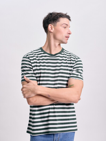 Remera rayas Verde
