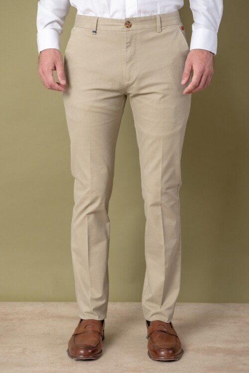 Pantalón gabardina slim Beige