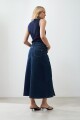 Maxi falda de jean con tajos y botones jean oscuro