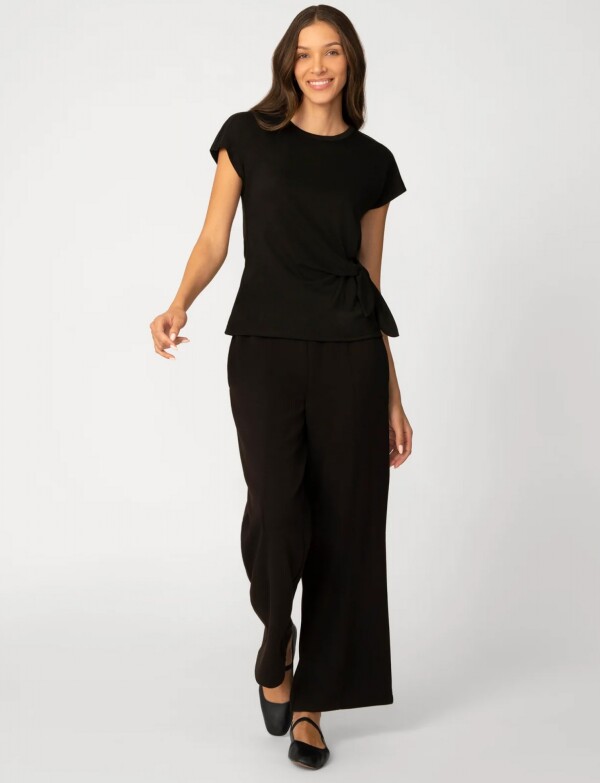 Remera Lazo Lateral NEGRO