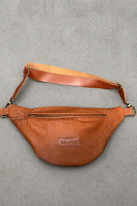 Leather Fanny Pack Trenzado Camel
