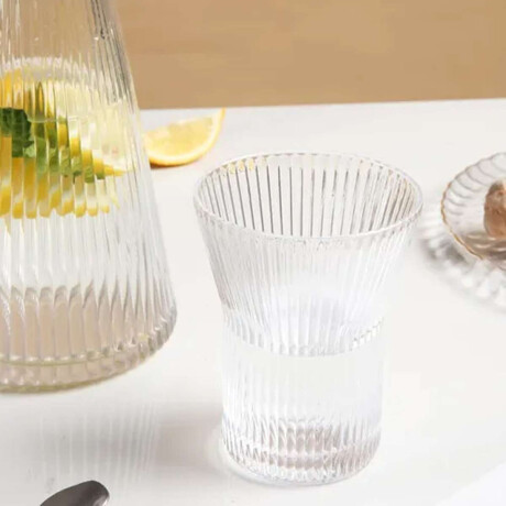 Set de 4 vasos y botella de vidrio con tapa de bambú 500ml Transparente