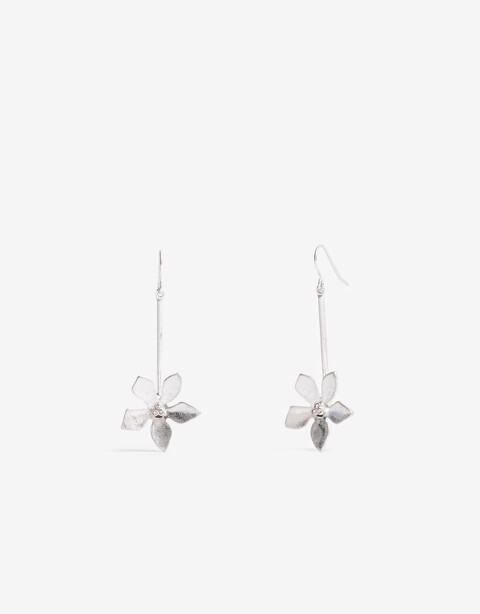 Aros Colgantes Cortos Metal Aros Cortos Flor Metal Worn Silver - Plateado Plata Cepillada Mate