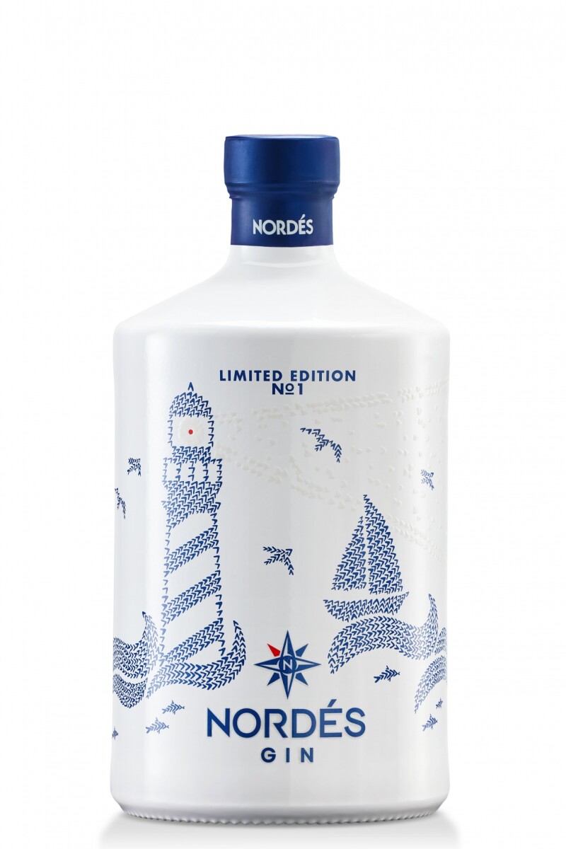 Gin NORDES Limited Edition N°1 Alc.40º 700ml. Gin NORDES Limited Edition N°1 Alc.40º 700ml.