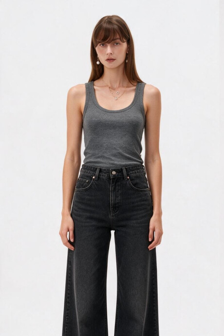 Musculosa Airi Gris Melange Oscuro