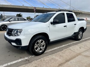 Renault Oroch 2024 EXCELENTE ESTADO! | Permuta / Financia Renault Oroch 2024 EXCELENTE ESTADO! | Permuta / Financia