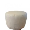 Puff cuero natural Patchwork c/ patas de madera 50cm diámetro Puff cuero natural Patchwork c/ patas de madera 50cm diámetro
