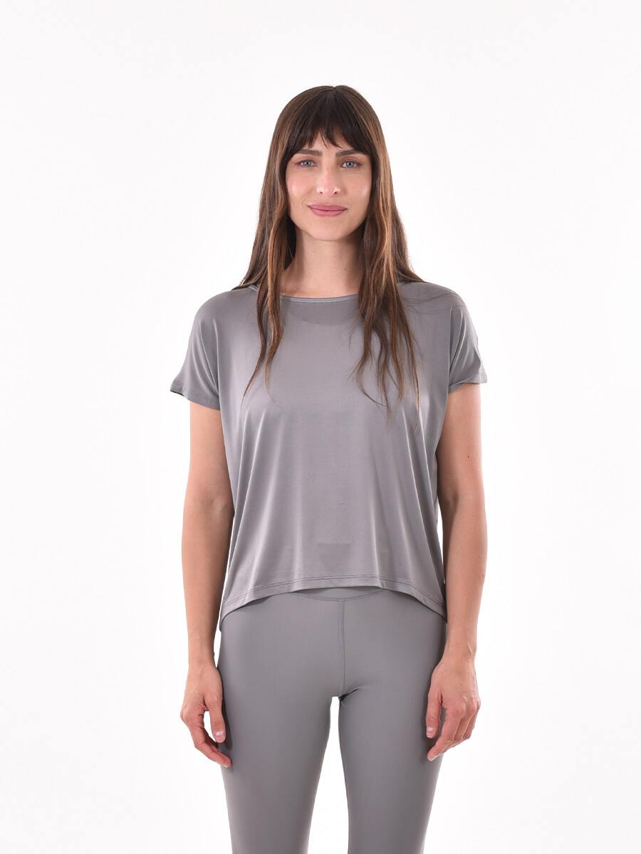 REMERA DAMAVAND - GRIS (V) 