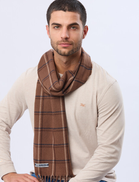 BUFANDA TEJIDA A CUADROS Camel