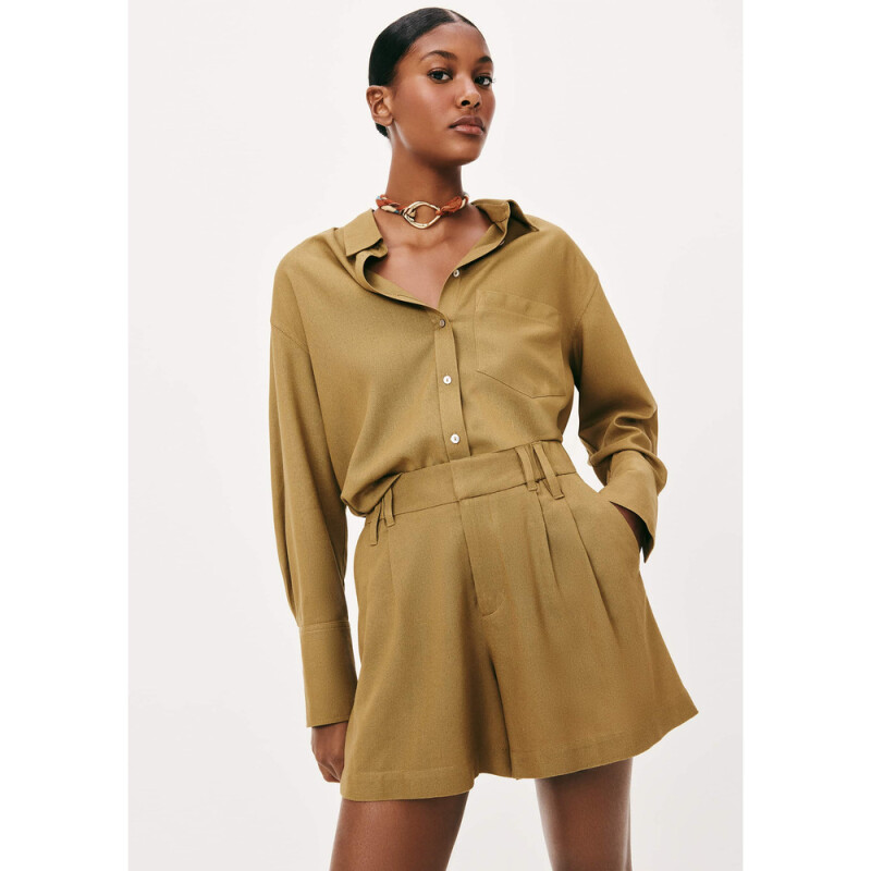 SHORTS FEM CARAMELO ESCURO