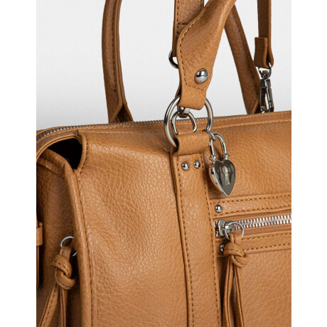 Cartera Bowling Con Cadena Marron Camel