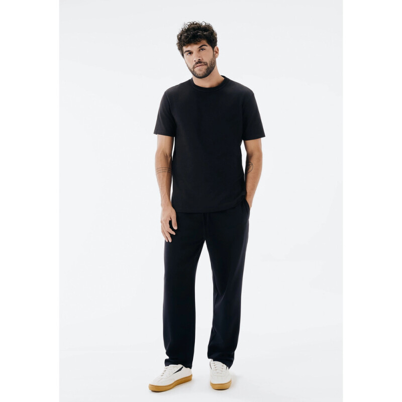 CAMISETA MM MASC PRETO ESCURO