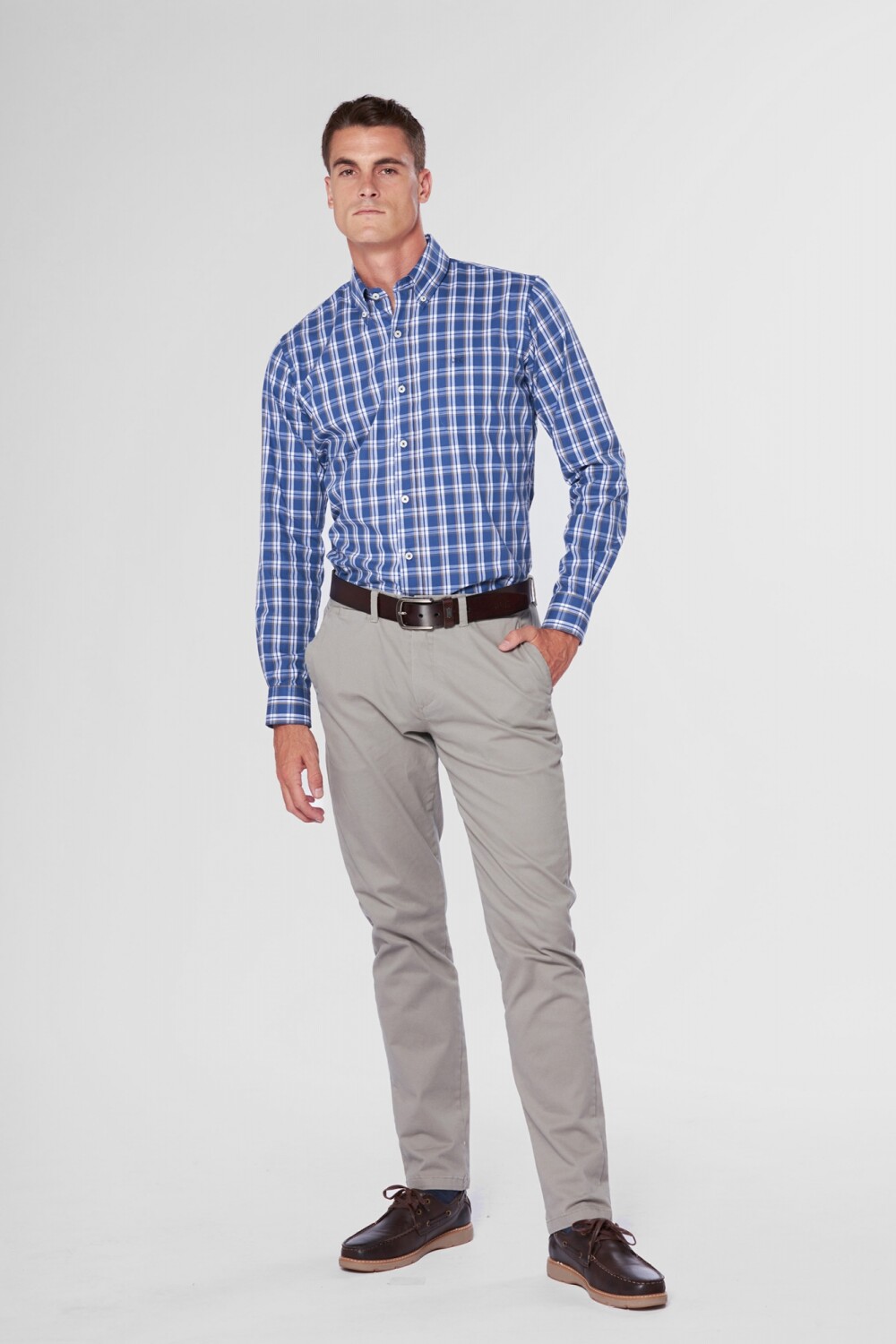 PANTALÓN SKINNY CON SPANDEX Khaki