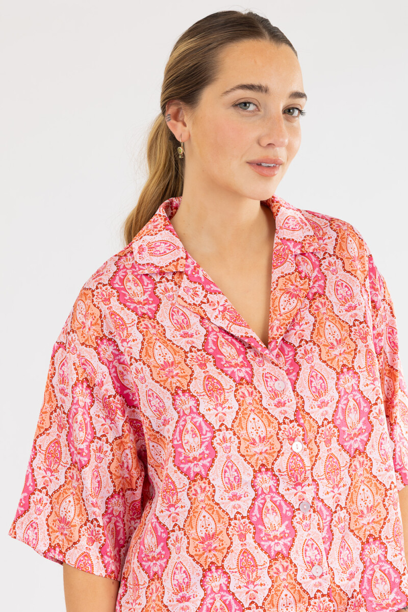 Pink paisley short Rosado