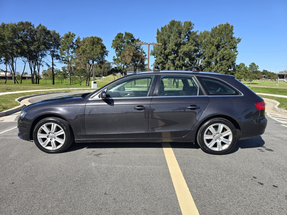 Audi A4 Avant EXCELENTE ESTADO! | Permuta / Financia Audi A4 Avant EXCELENTE ESTADO! | Permuta / Financia