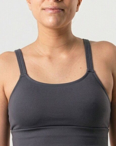 Top básico deportivo Sally Gris