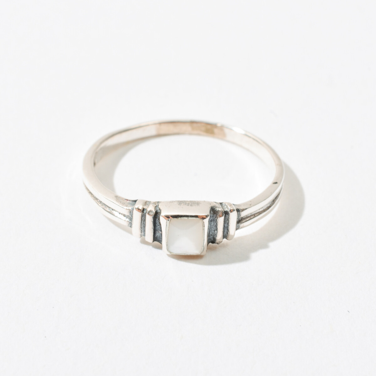 ANILLO VICTORINO 
