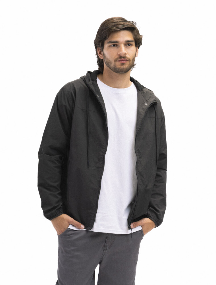 Campera de Nylon Forum Norland Negro