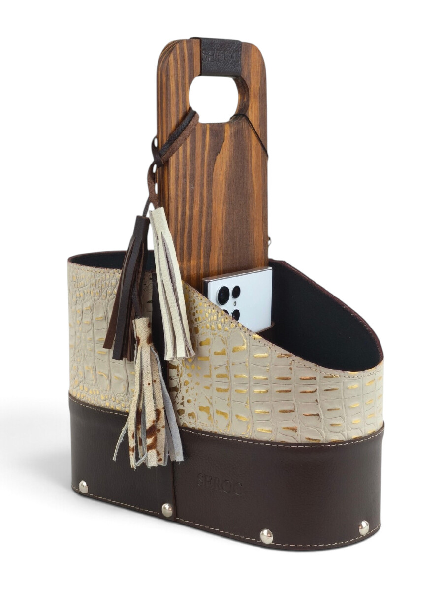 Matera de Cuero Legítimo con Estructura Integral de Madera y portacelular - croco 1 