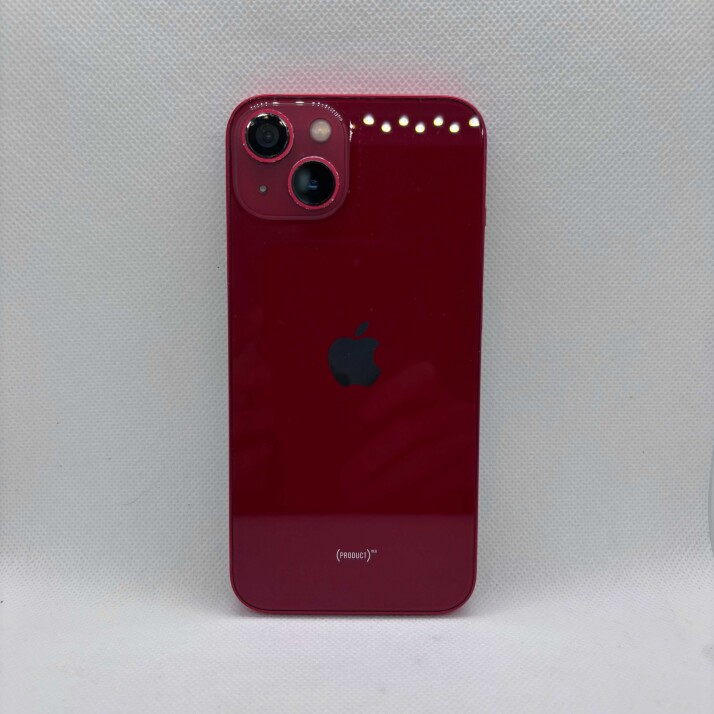 iPhone 13 128GB - Red iPhone 13 128GB - Red