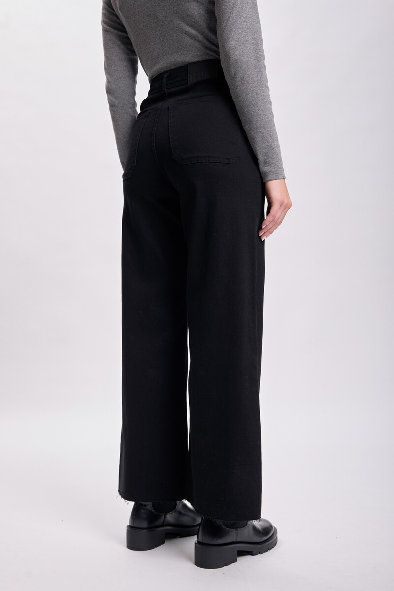 Pantalón jean ancho Negro