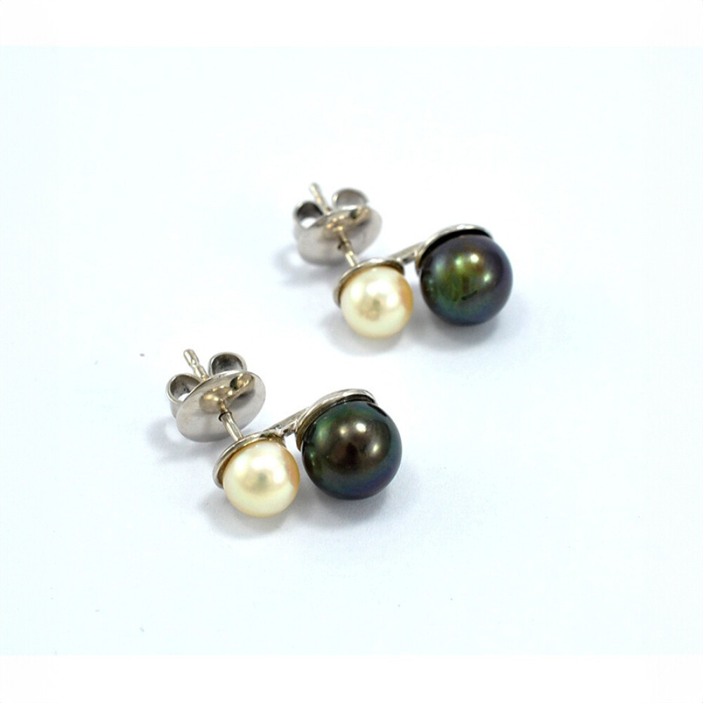 Caravanas Oro 18K Blanco, Perla Negra Y Perla Blanca De Cultivo Caravanas Oro 18K Blanco, Perla Negra Y Perla Blanca De Cultivo