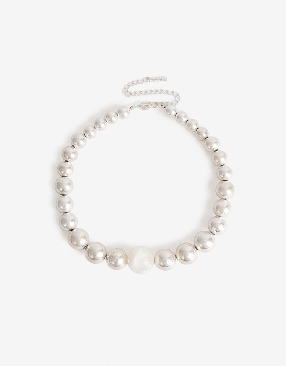 Collar Corto Metal Y Resina 