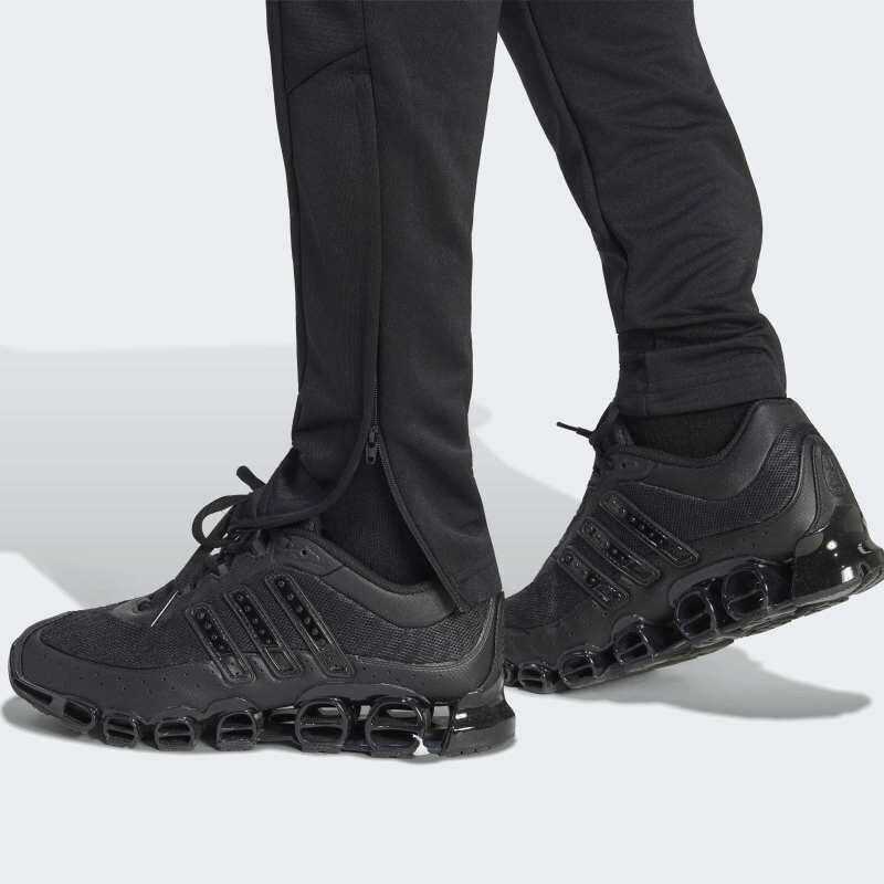 Pantalón Adidas Tiro 26 Essentials Training Negro