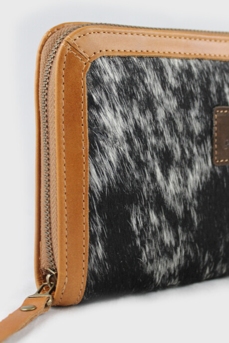 Billetera Villa Flor Pelo Oscuro