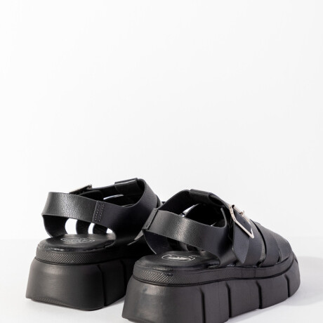 SANDALIA GROMMET Negro