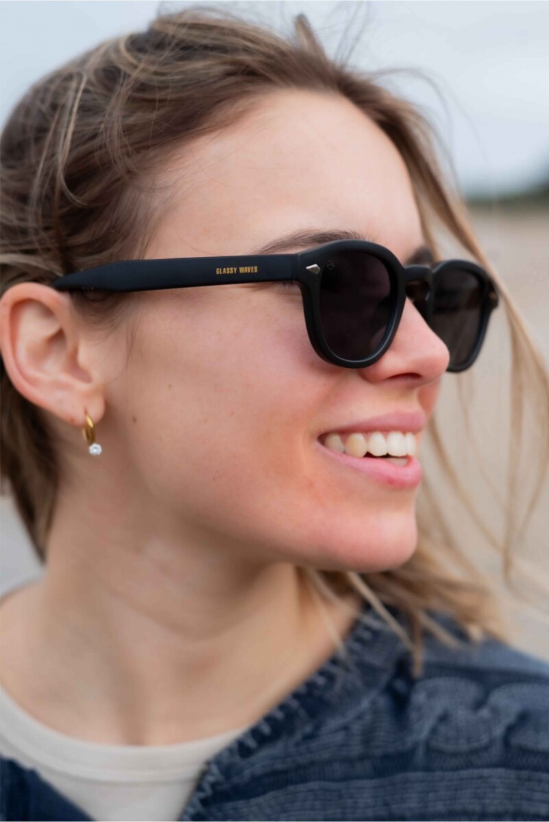 Lentes de Sol Matte black GW 