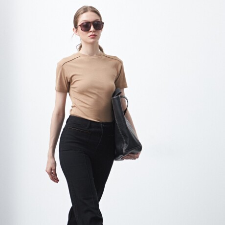 REMERA PUEBLA Beige Oscuro