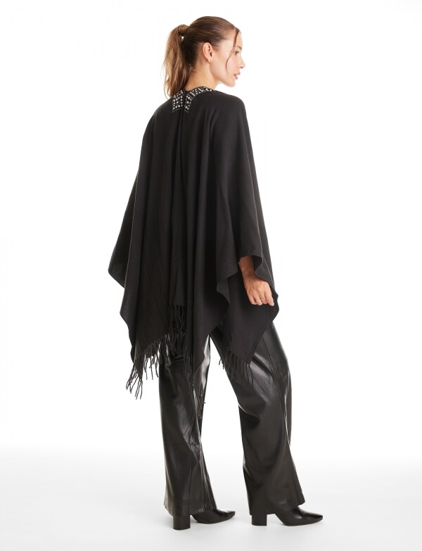 Ruana Perlas NEGRO