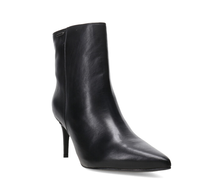 Botas de Mujer Bottero Caña Baja Y Taco Fino Negro