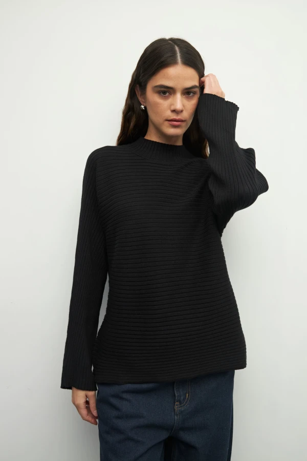 POLERA DOMINIC Negro