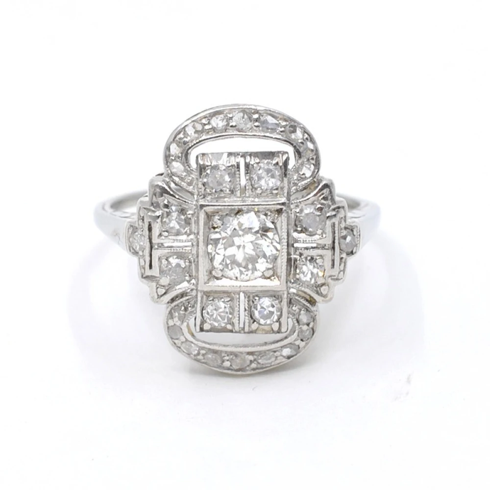 Anillo Antiguo En Oro 18K Con Brillantes Y Diamantes Anillo Antiguo En Oro 18K Con Brillantes Y Diamantes