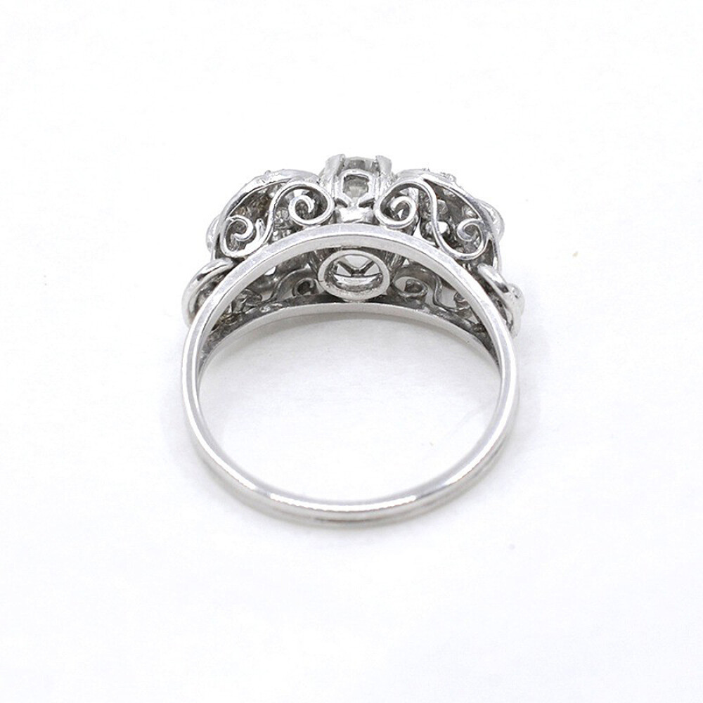 Anillo Antiguo En Oro 18K Y Brillantes Anillo Antiguo En Oro 18K Y Brillantes