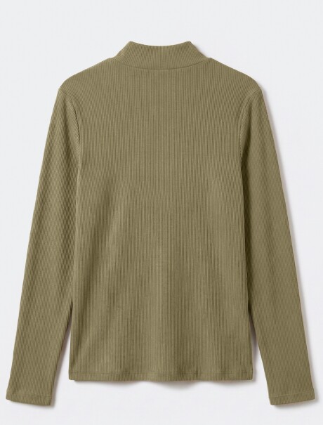 BLUSA DE CUELLO ALTO ACANALADO VERDE