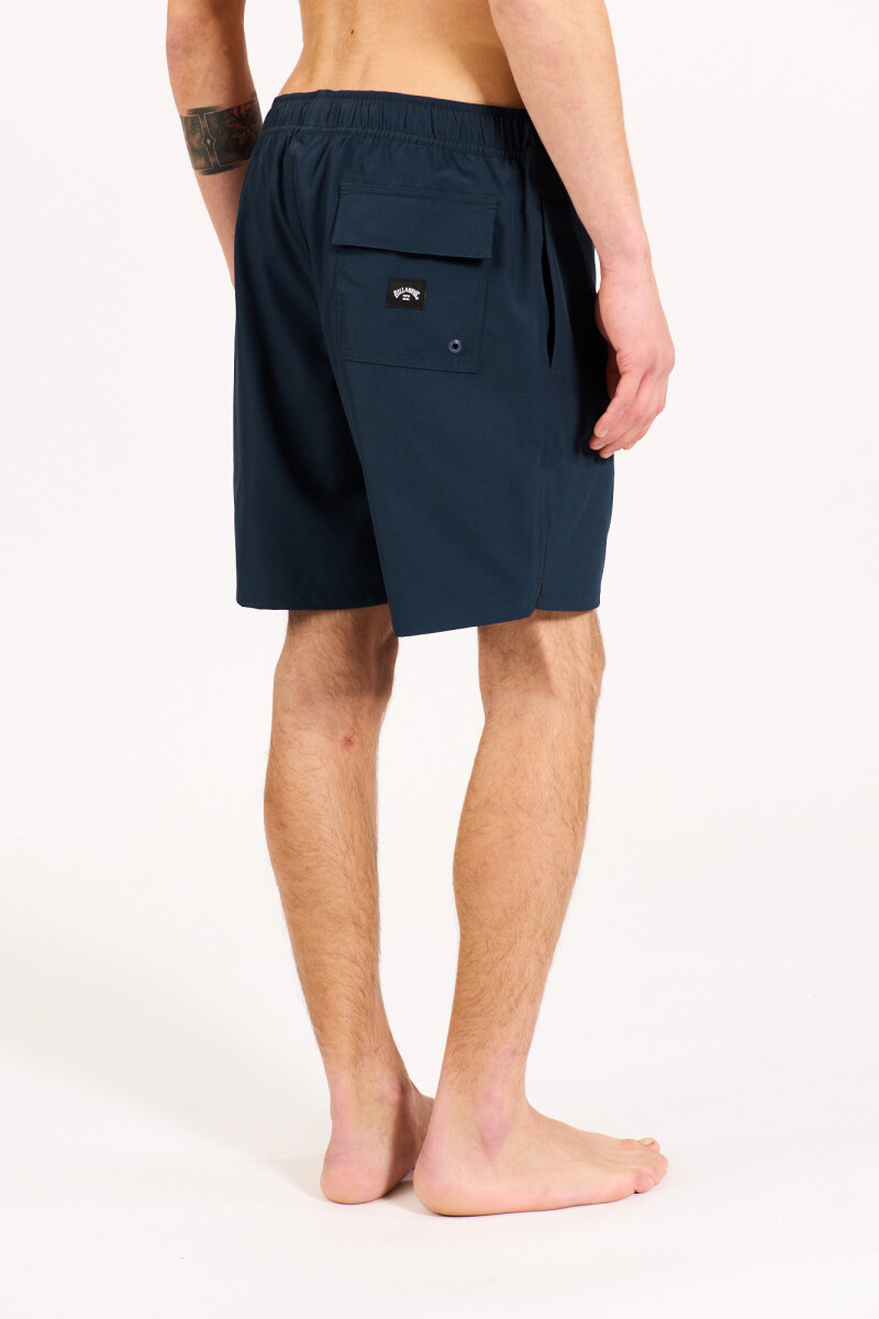 CORE LB 16 NAVY A-azul