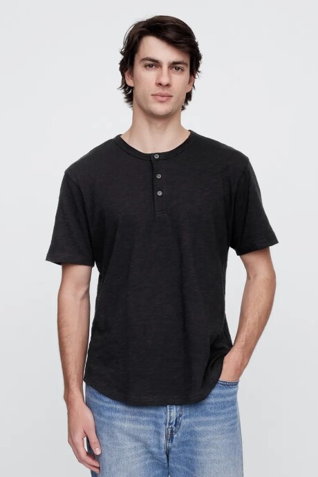 Remera Con 3 Botones Hombre Black 200