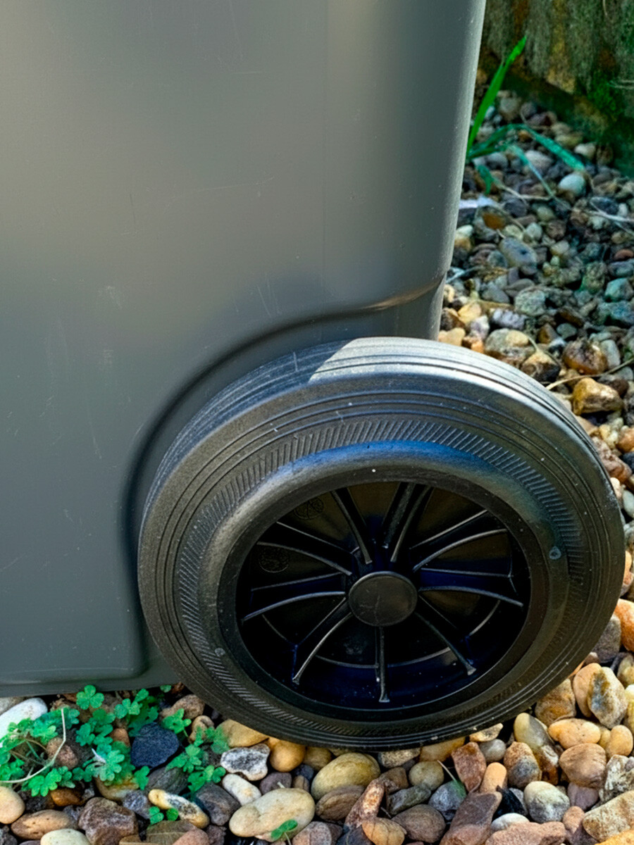 CONTENEDOR PARA RESIDUOS 240L gris