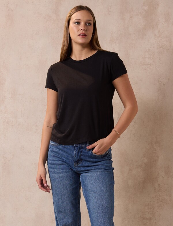 Remera Basica NEGRO