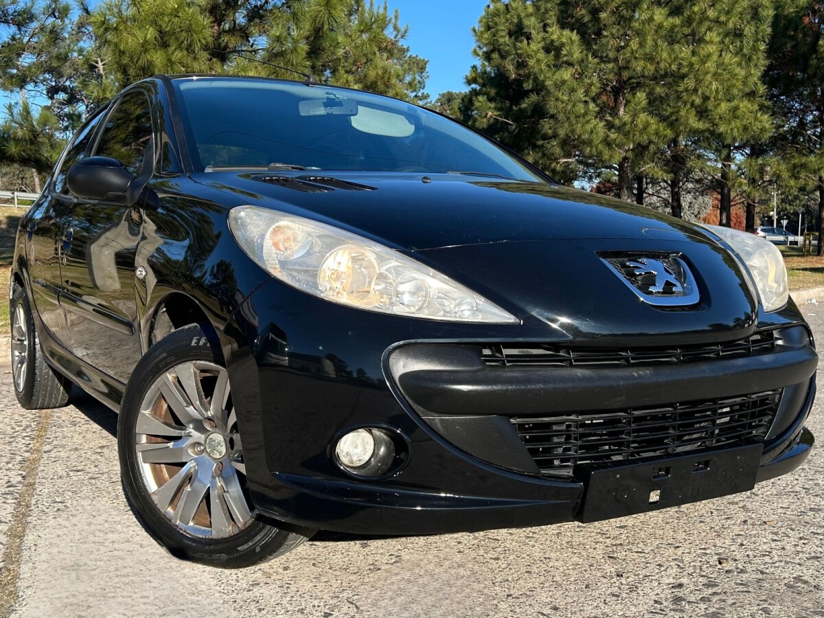 Peugeot 207 1.4 EXCELENTE ESTADO! | Permuta / Financia Peugeot 207 1.4 EXCELENTE ESTADO! | Permuta / Financia