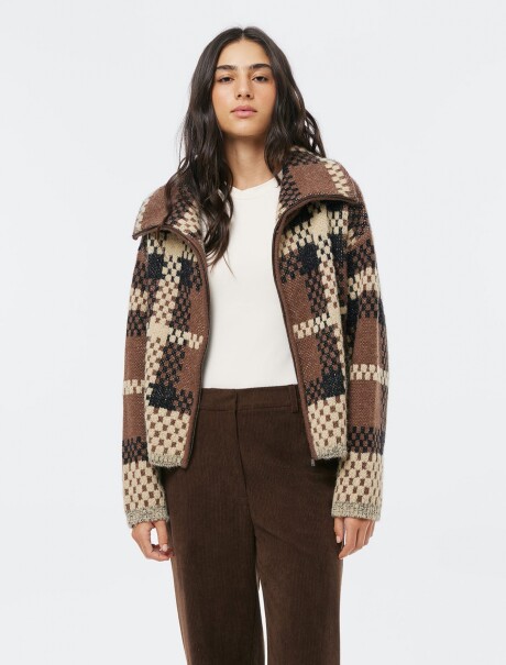 CAMPERA CON CUELLO - MARRÓN MARRÓN