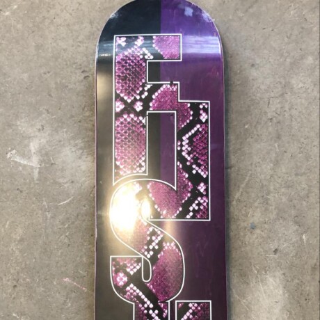 FISH skate board Pro 8.25" FISH skate board Pro 8.25"