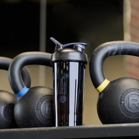 Shaker Pro 828ml BlenderBottle Negro