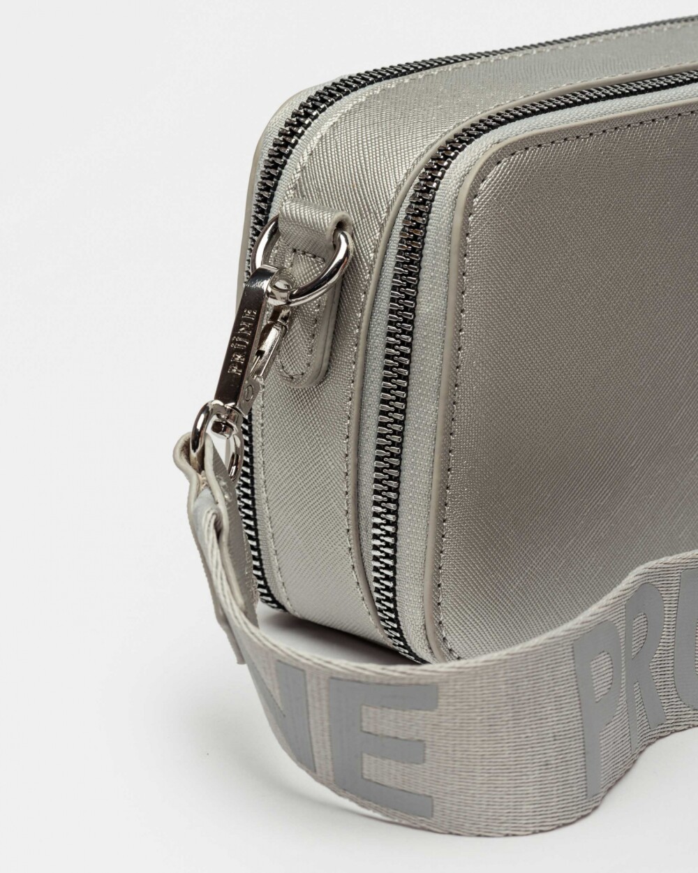 Mini Bag New Penny En Efecto Cuero Zaffiano Metalizado
