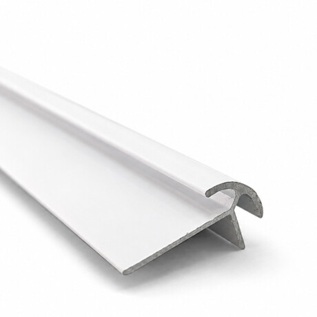 Perfil Para Placas de PVC Angulo Exterior Blanco Mate 3mm x 2.5mts Perfil Para Placas de PVC Angulo Exterior Blanco Mate 3mm x 2.5mts